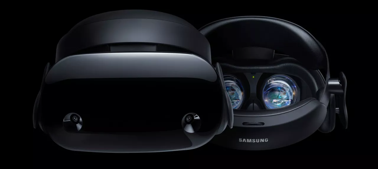 После снятия с производства гарнитуры Gear VR компания Samsung начала работу над гарнитурой «Odyssey» для пользователей ПК