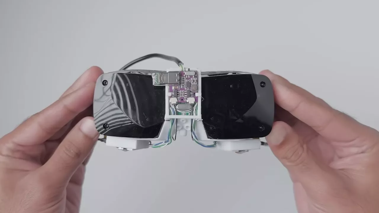 В VR-гарнитуру Bigscreen Beyond встроят модуль отслеживания движения глаз
