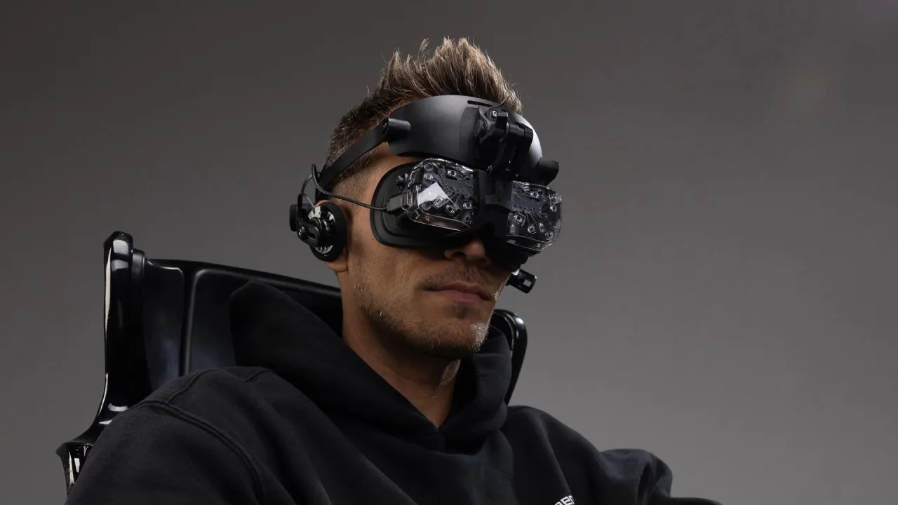 bigscreen-halo-mount-2